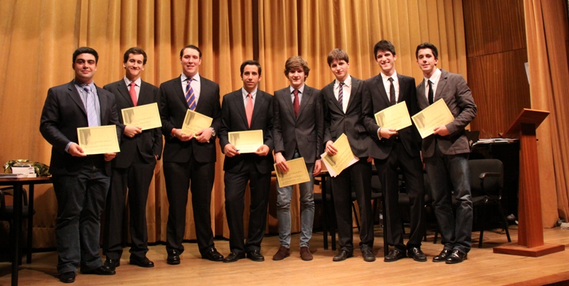 Concurso de Oratoria y Debate