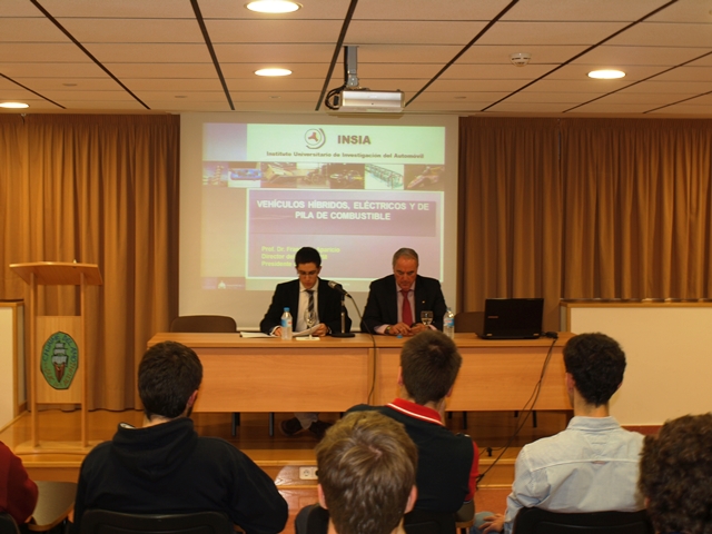 Conferencia área de ingenierías.