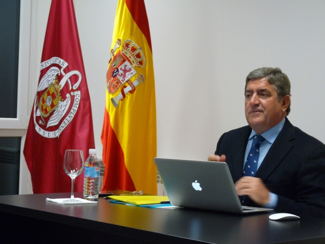 Conferencia de D. Carlos Lasarte Álvarez
