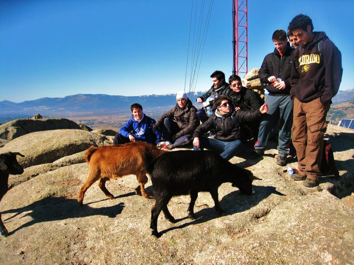 Salida a la Sierra y Matanza Popular