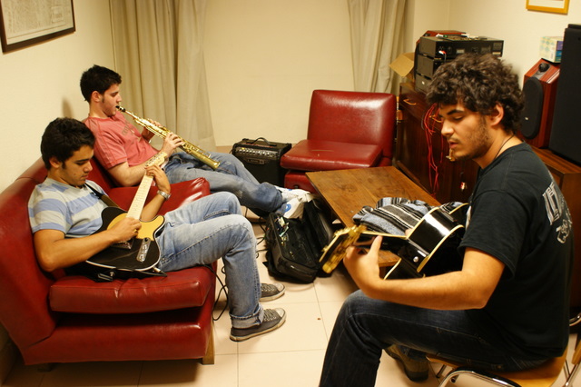 «Jam Session» en la sala de música