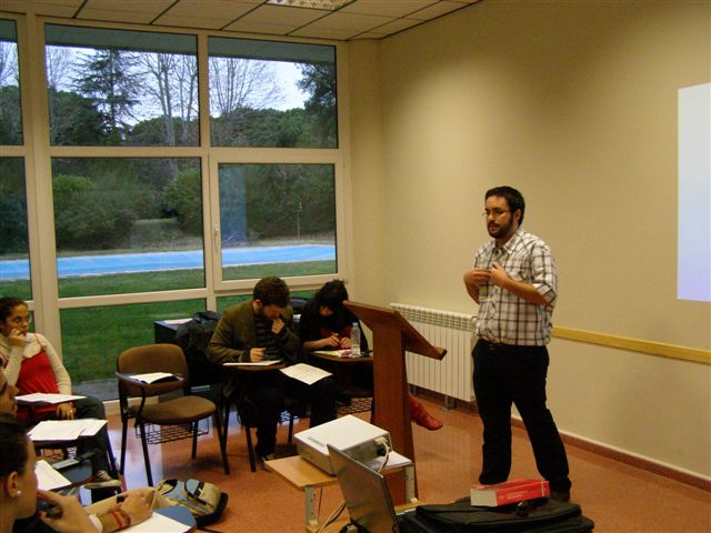 Curso de Oratoria y Debate