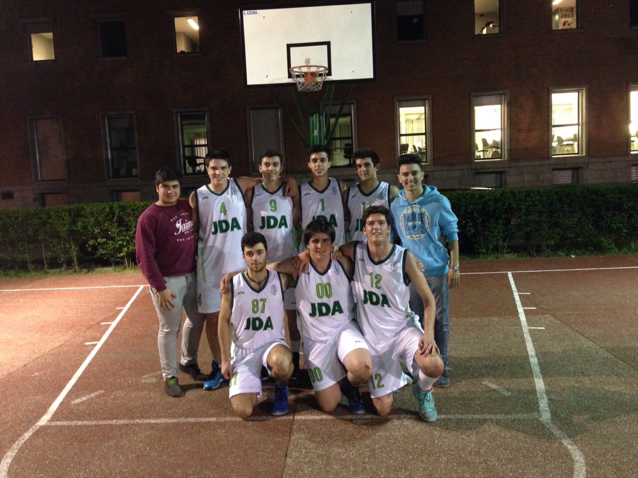 Baloncesto, semifinales en el Marqués