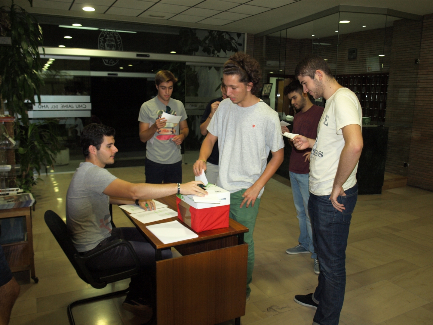 Elecciones Colegiales Curso 2015 / 2016