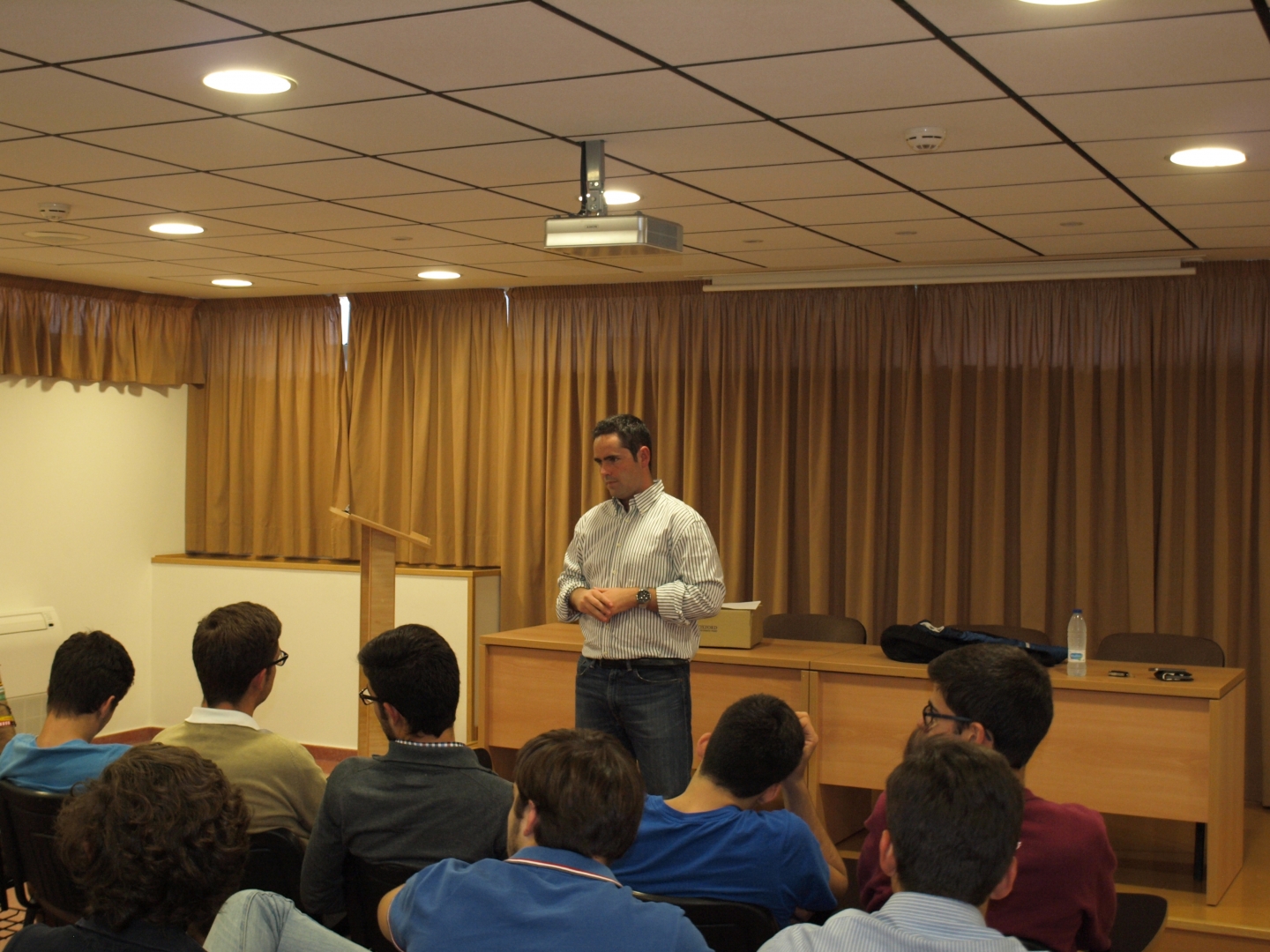 Ciclo formativo de Oratoria y Debate III