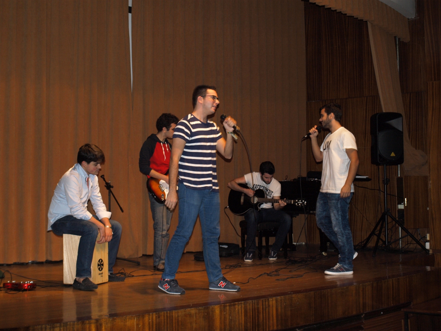 Ya suena Música Moderna
