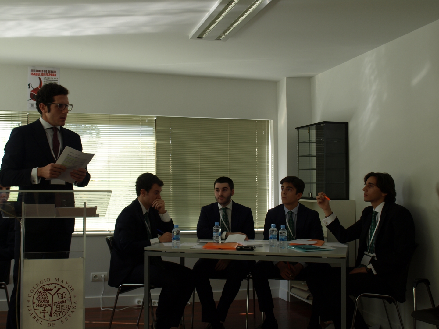 Torneo de Debate del CMU Isabel de España