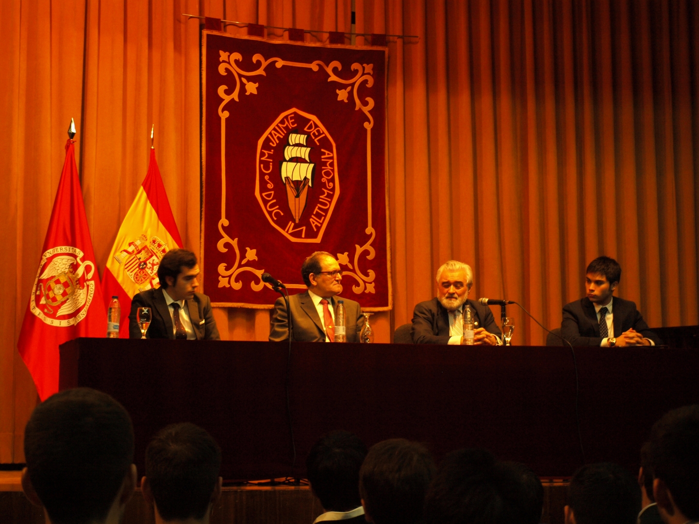 Conferencia director de la RAE