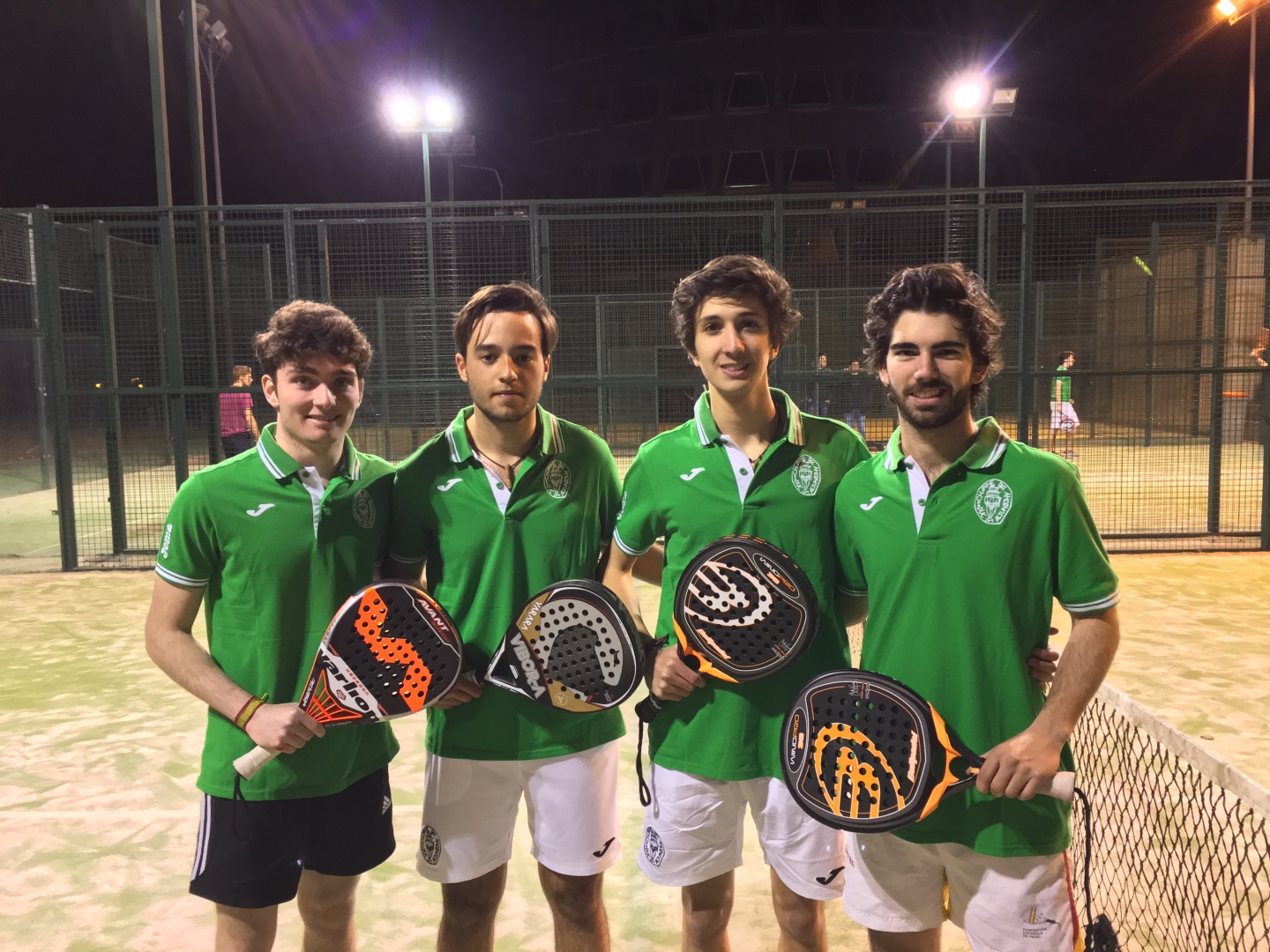 Pádel «A» en semifinales