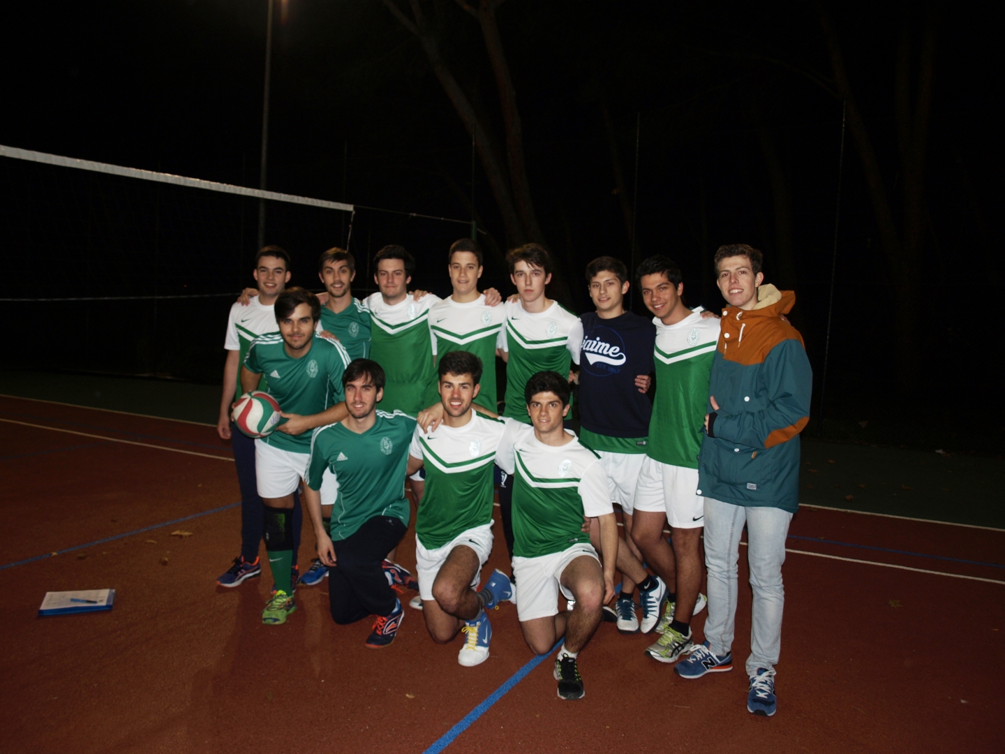 Voley: A + B