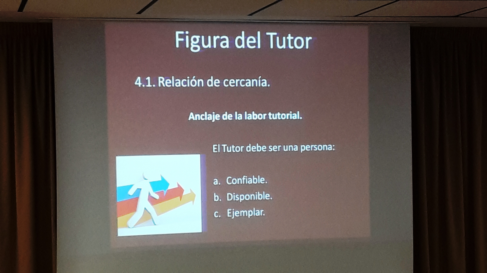 Reunión de los futuros tutores colegiales: Pensando en los compañeros que vendrán