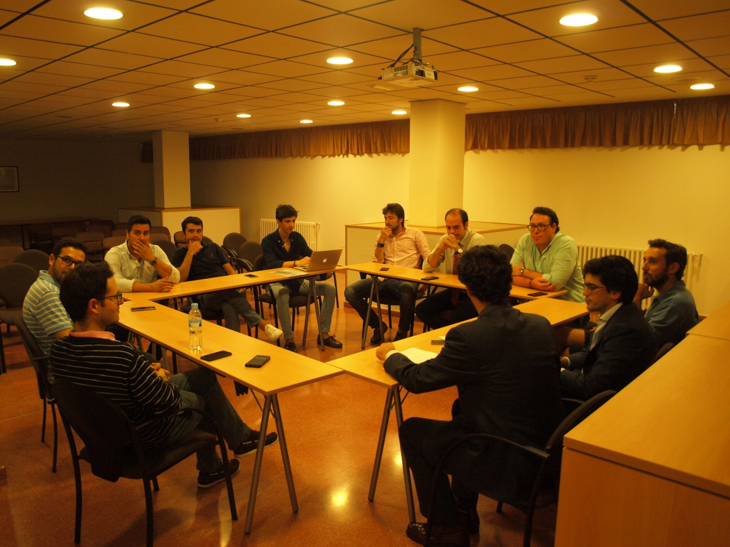 Nace la Asociación de Antiguos Colegiales