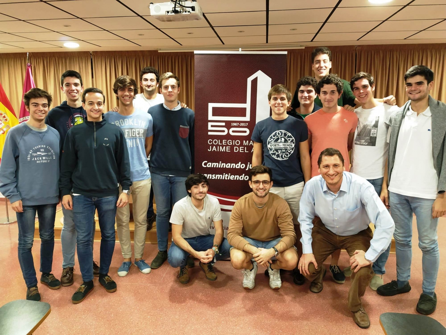 Reunión Académica con colegiales de ICAI