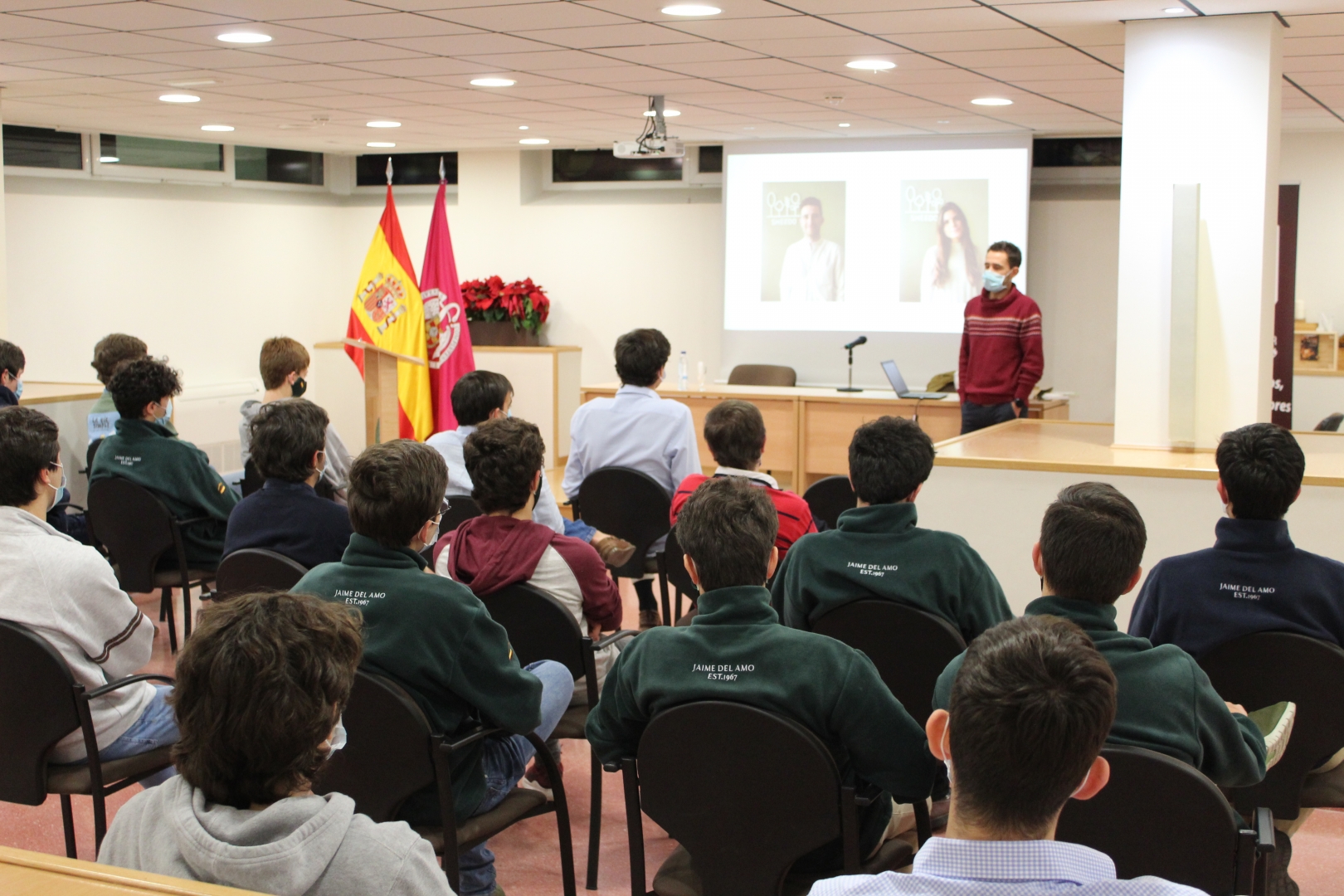 Conferencia de Gonzalo Mestre, cofundador de la empresa social Sheedo