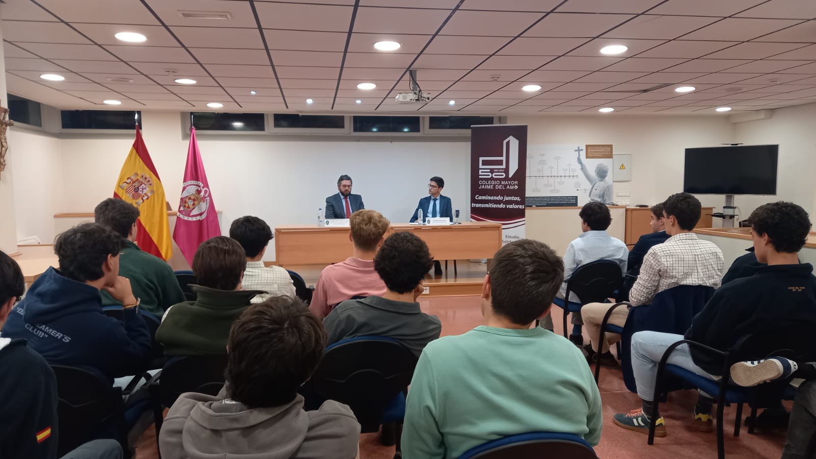 Conferencia: La nueva derecha española.