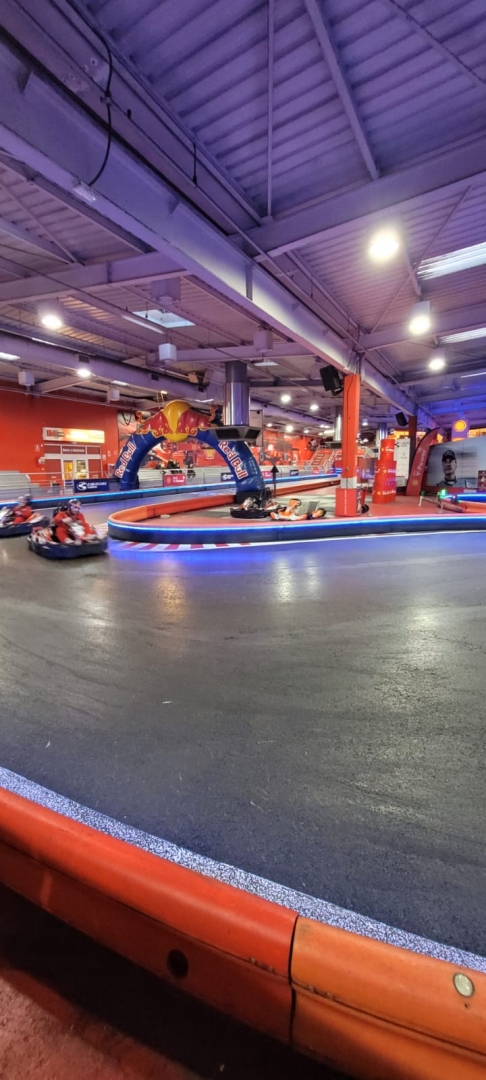 Salida al Karting Carlos Sainz