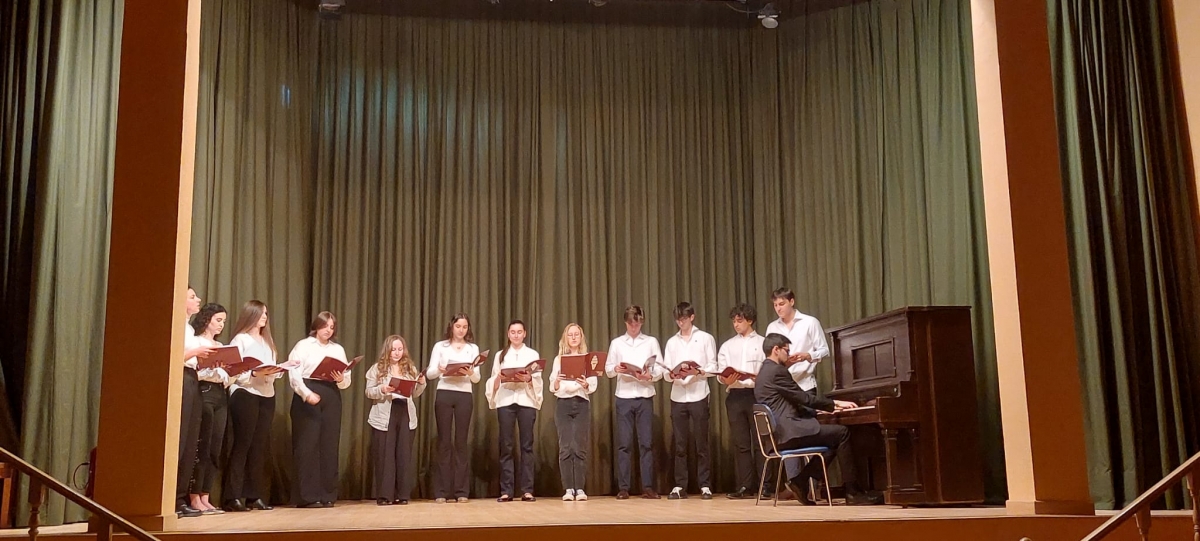 El Coro Altum en el "África Fest"