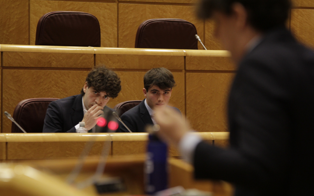 El equipo del Jaime del Amo destaca en la fase final del Torneo de Debate de Colegios Mayores